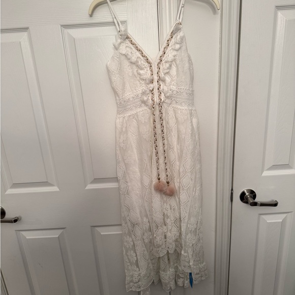 Cupshe White High Low Lace Dress - Picture 2 of 4